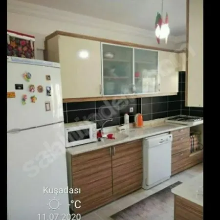 Big Full 2+1 House, Aparted Kitchen, Feel Like * Kusadası