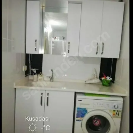 Big Full 2+1 House, Aparted Kitchen, Feel Like Lejlighed Kusadası